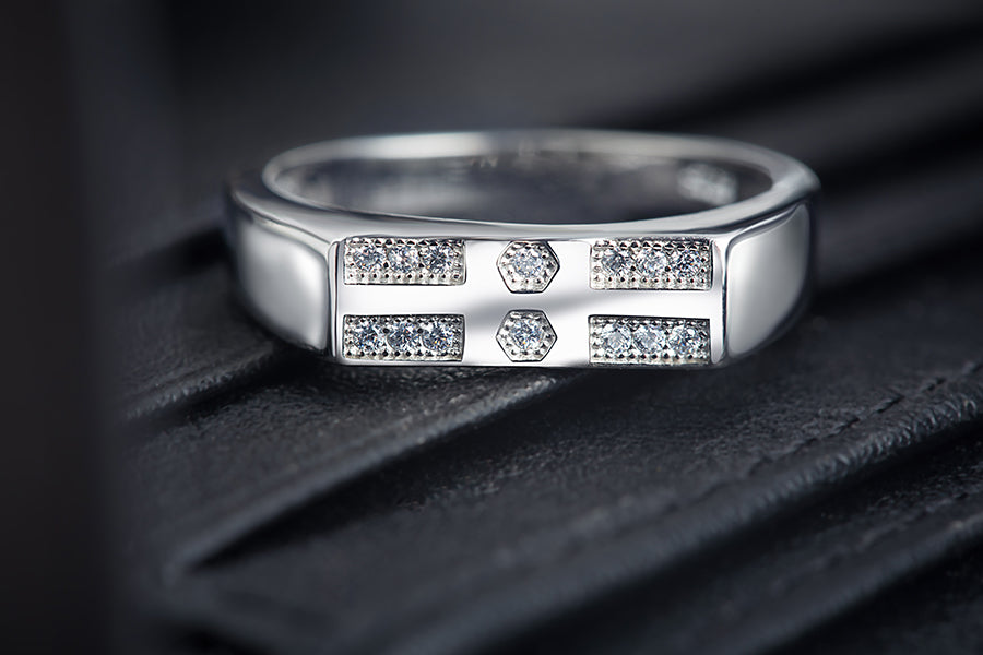 Ravishing You Sterling Silver Ring for Men with Zirconia - Image 2