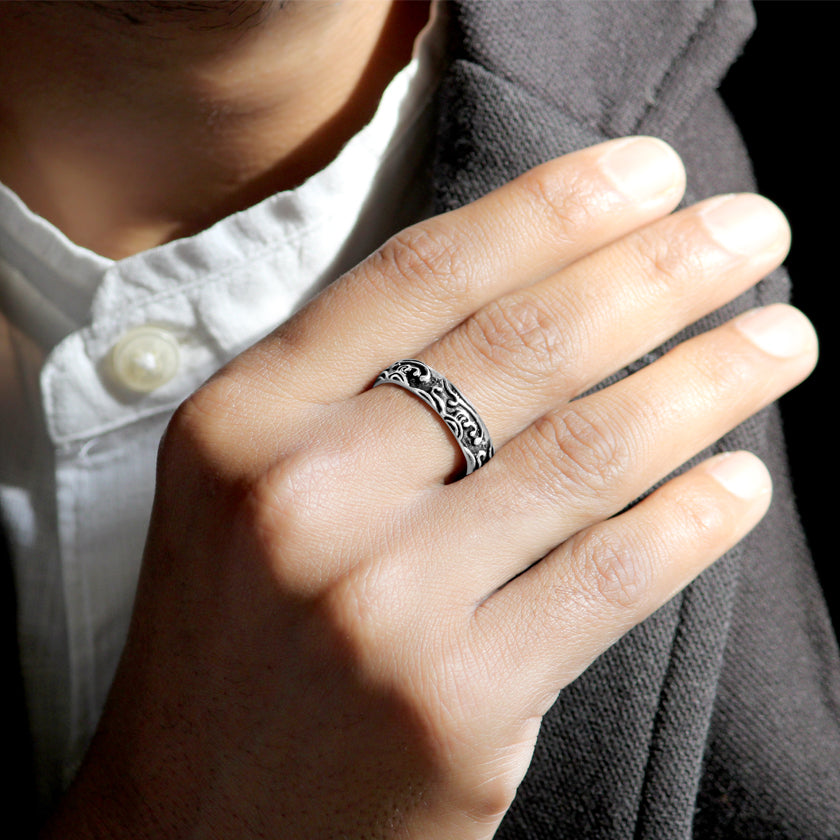 Regal Band for Men in 925 Sterling Silver